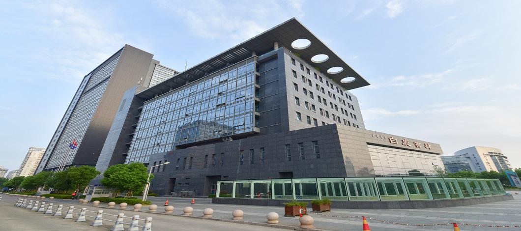 公司承建的浙江溫州電信大樓工程榮獲兩項(xiàng)（土建、安裝）中國(guó)建設(shè)工程魯班獎(jiǎng)